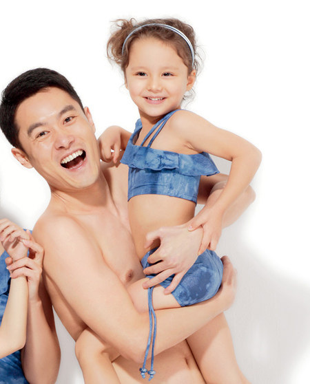 爱慕儿童水墨牛仔-女孩分体带帽泳装AK167732