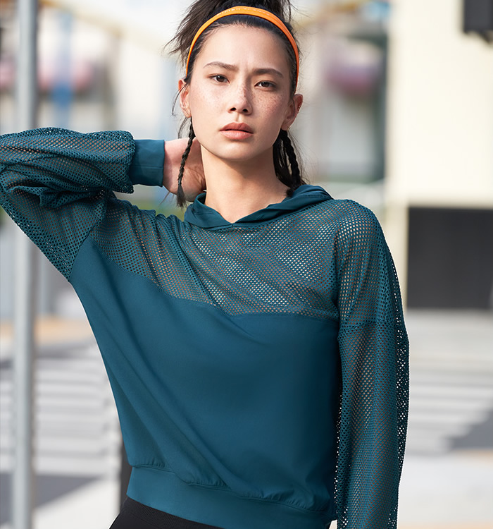 爱慕运动早秋风尚ii休闲镂空套头帽衫as144h21